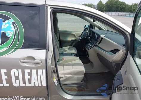 2015 Toyota Sienna Le 8 Passenger from USA, damaged, VIN 5TDKK3DC5FS568890